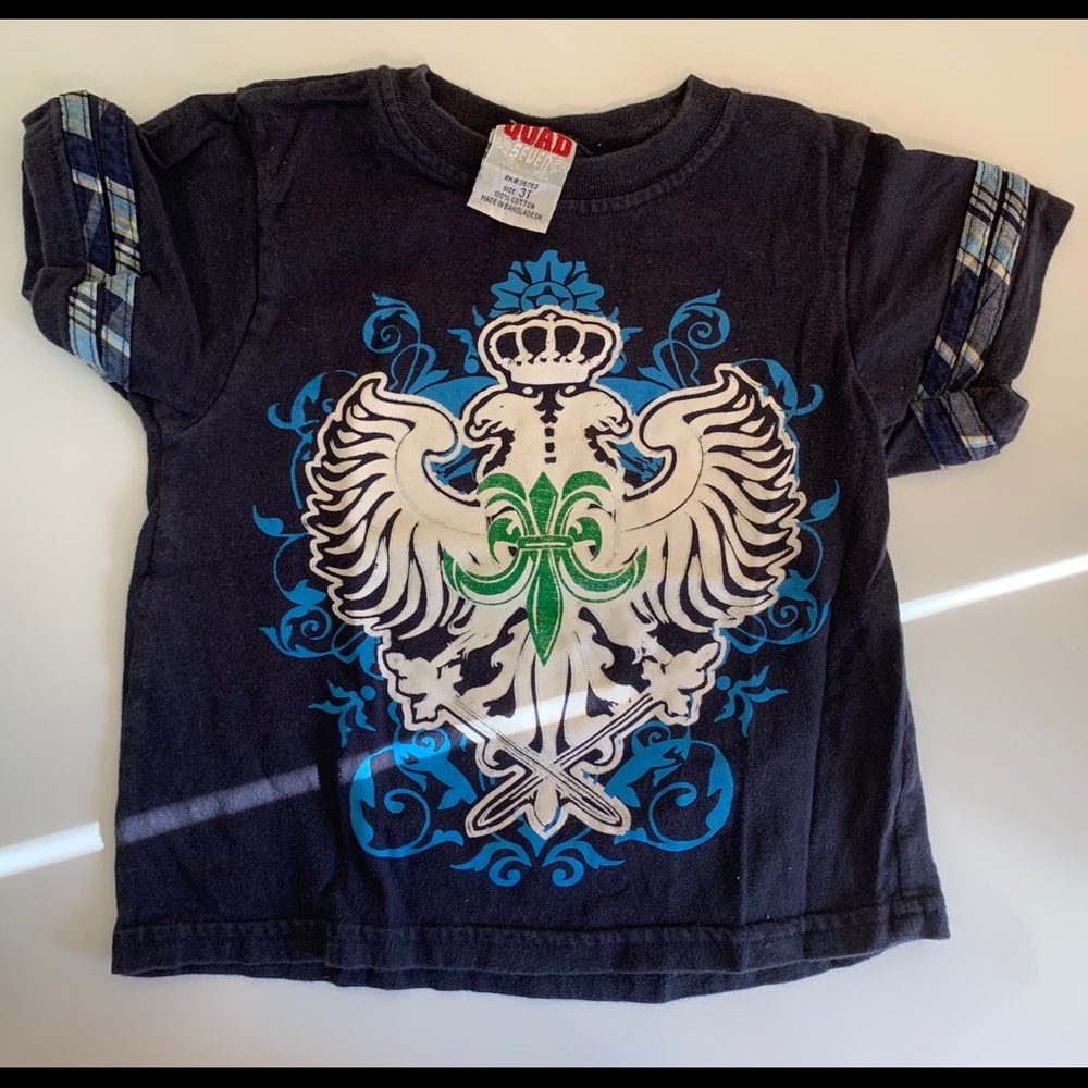Used tshirt bundle - Picture 2 of 4